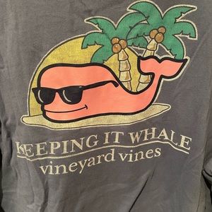Vineyard vines men’s graphic tee size large